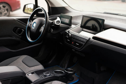 5 Car Gadgets to Upgrade Your Ride This Festive Season - Mars Performance