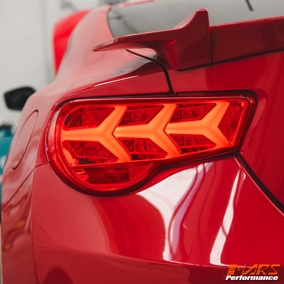 Red Lamborghini Style Full LED Tail lights with Sequential Indicators for Toyota 86 ZN6 GT GTS & Subaru BRZ ZC6