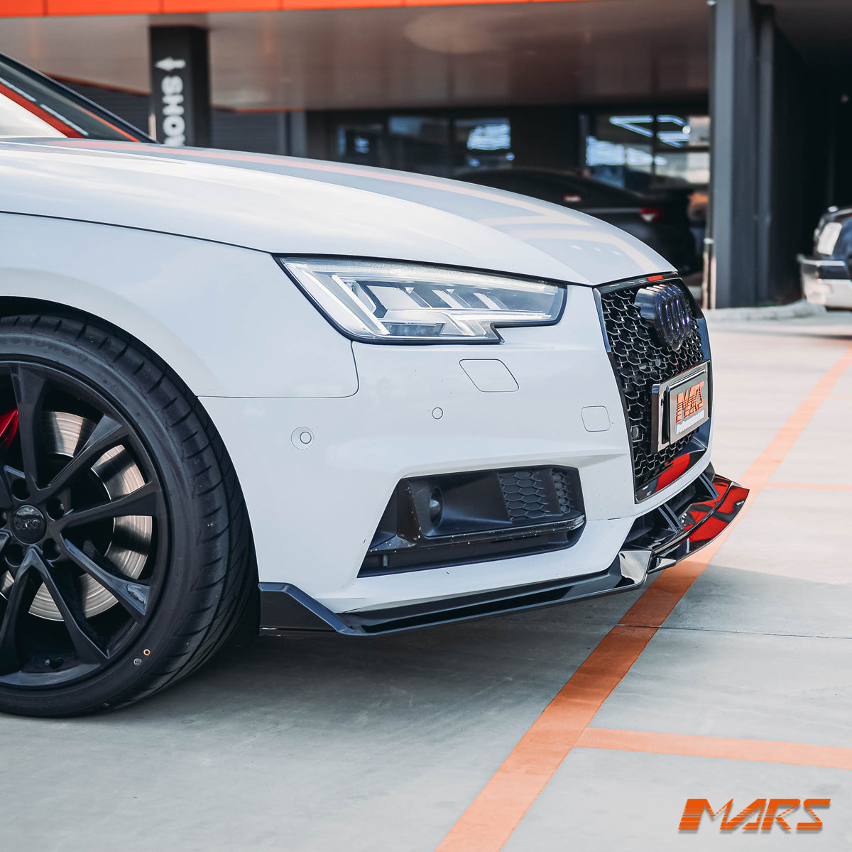 A4-B9-S1-16-SL-ABT-FBL-GB-BF-16.jpg
