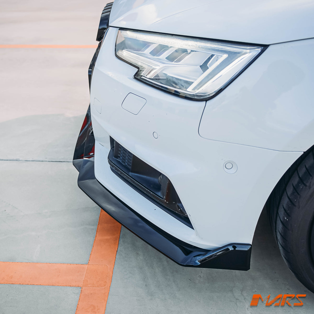 A4-B9-S1-16-SL-ABT-FBL-GB-BF-17.jpg