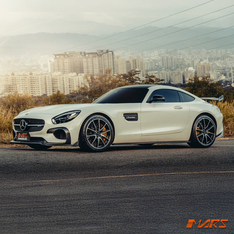 AMG-GT-S1-16-RT-FBL-CBN-FD-14.jpg