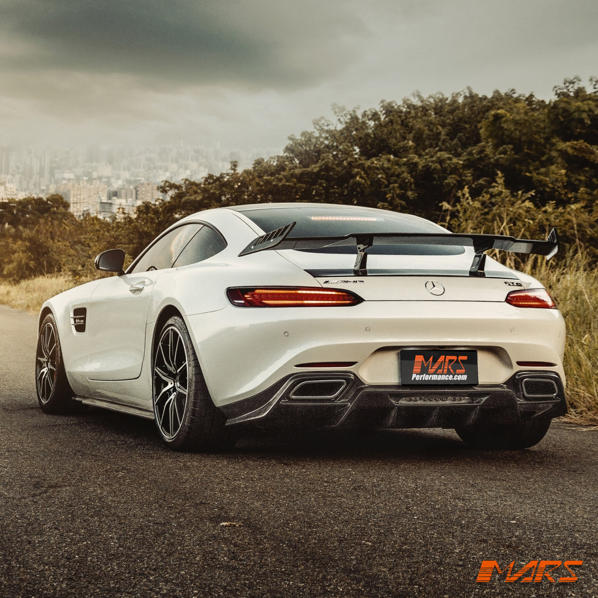 AMG-GT-S1-16-RT-RBD-CBN-FD-13.jpg