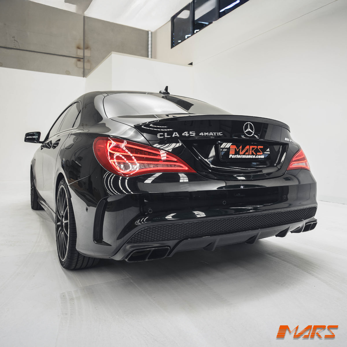 C117-CLA45-TS-GB-23.jpg