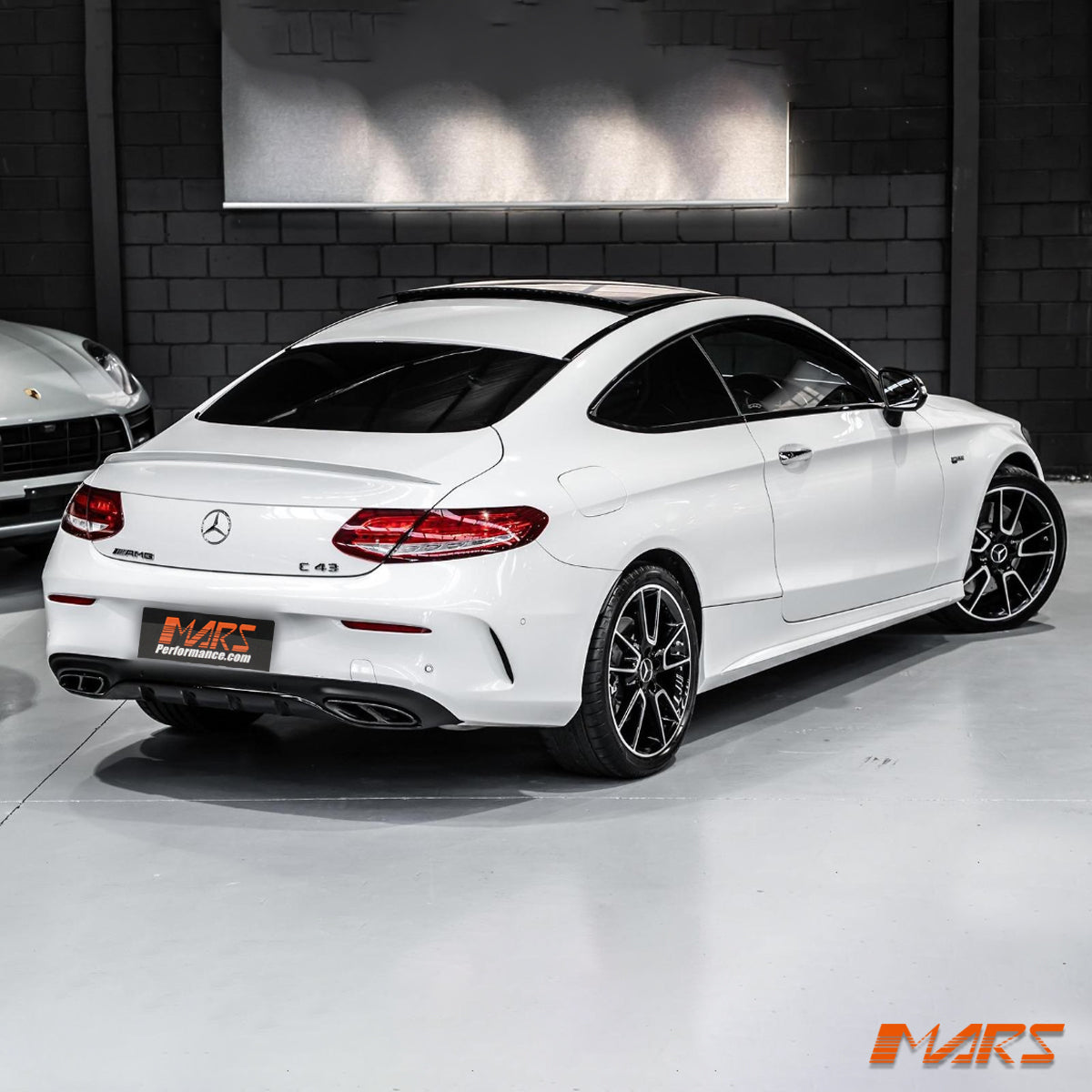 C205-AMG-RB-XC-11.jpg