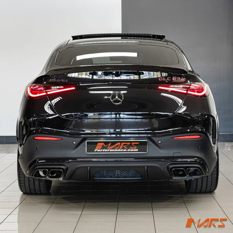 C254-S1-23-GLC63-RBD-GB-BF-15.jpg
