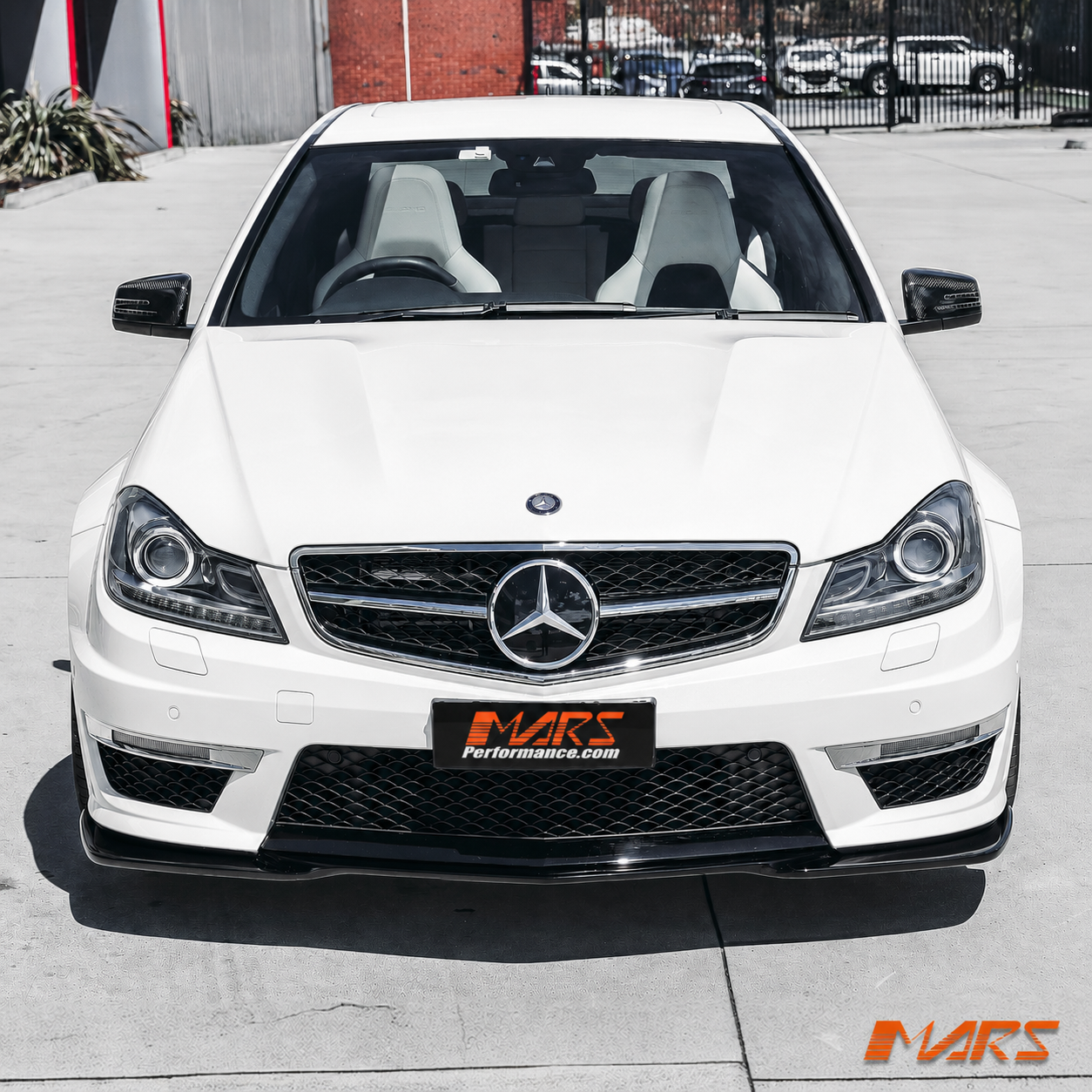 C63-W204-S2-11-GH-FBL-GB-AK-14.png