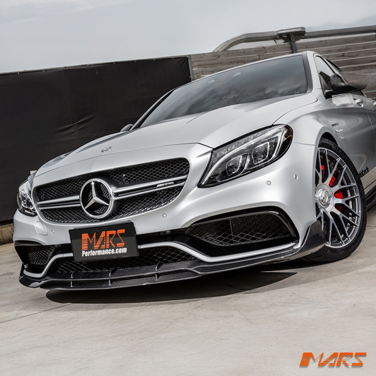 C63-W205-BB-FBL-CBN-12.jpg