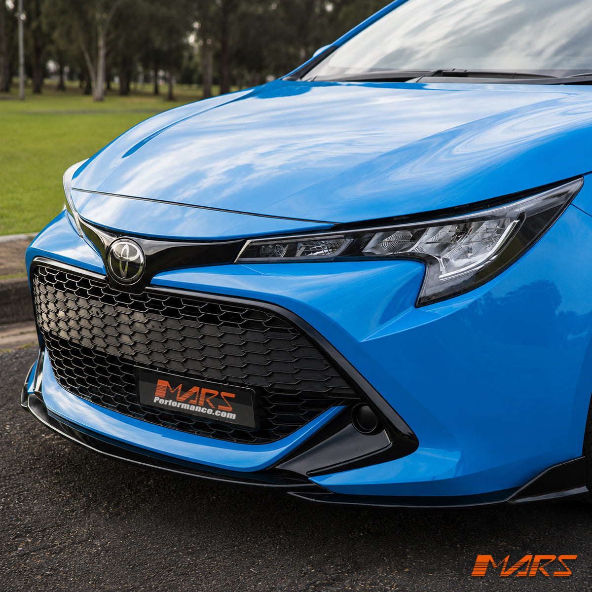 COROLLA-5D-18-FBL-GB-AK-12.jpg