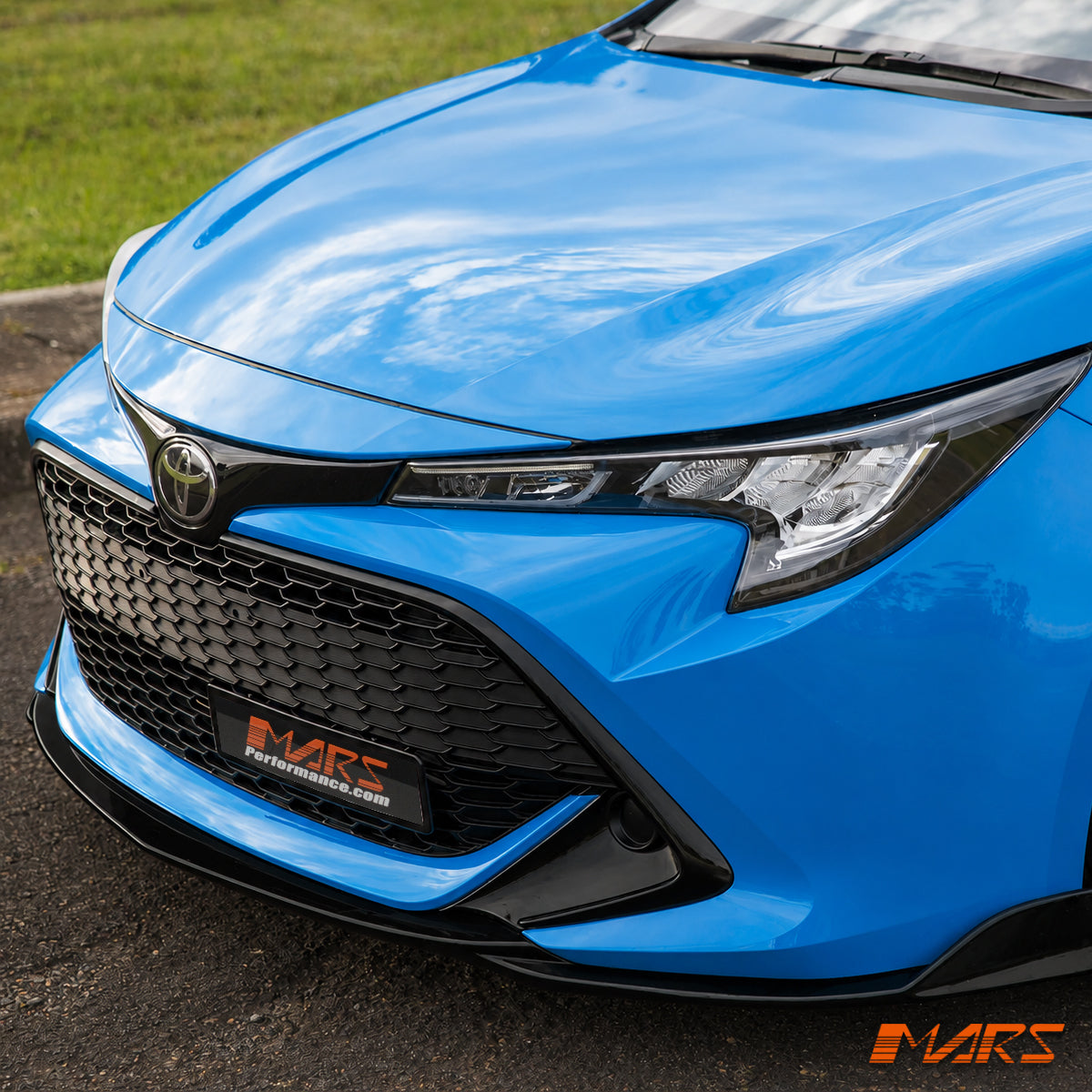 COROLLA-5D-18-FBL-GB-AK-13.jpg