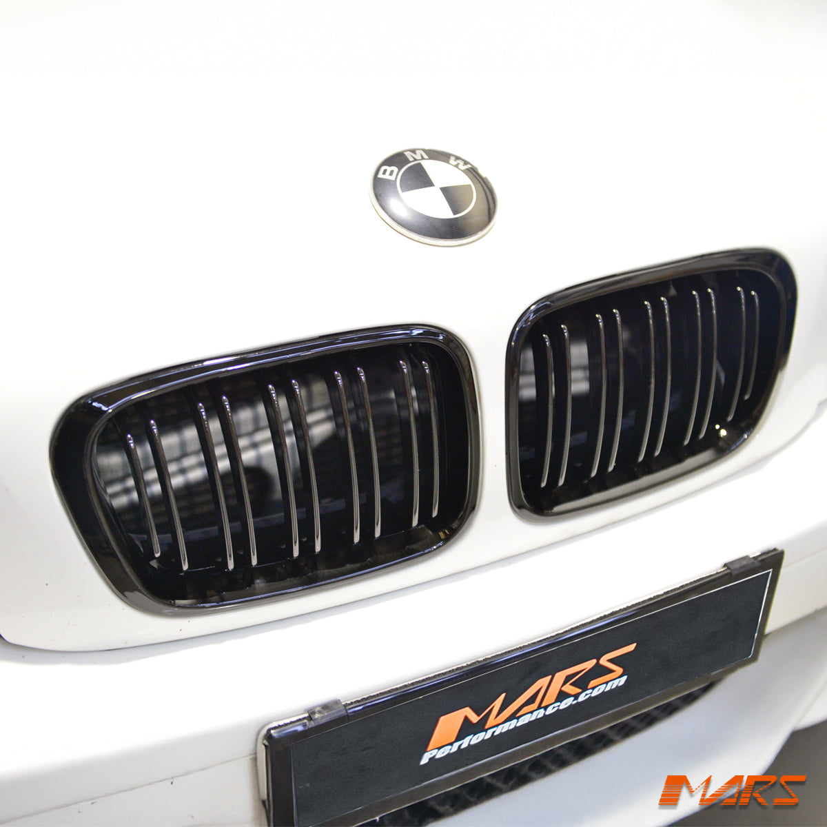 Kidney Grill Bmw 3 Series 2004 318I E46 FOR SALE! - UK Kidney Grill Bmw 3 Series 2004 318I E46 FOR SALE! - UK