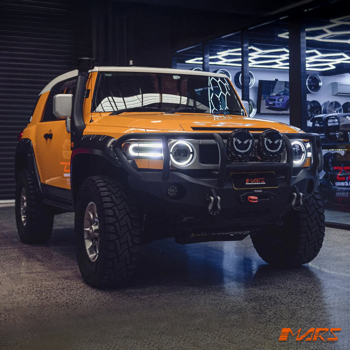 FJ-CRUISER-QH-SQ-B-HY-11.jpg
