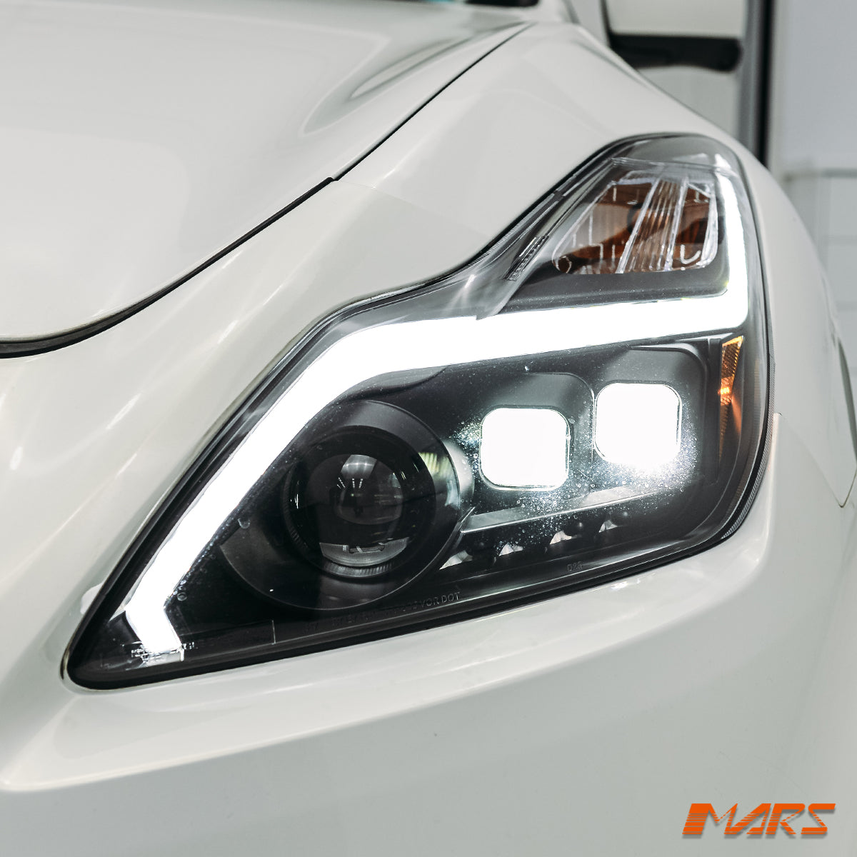 G37-2D-R35-3DH-HID-SQ-B-KS-17.jpg