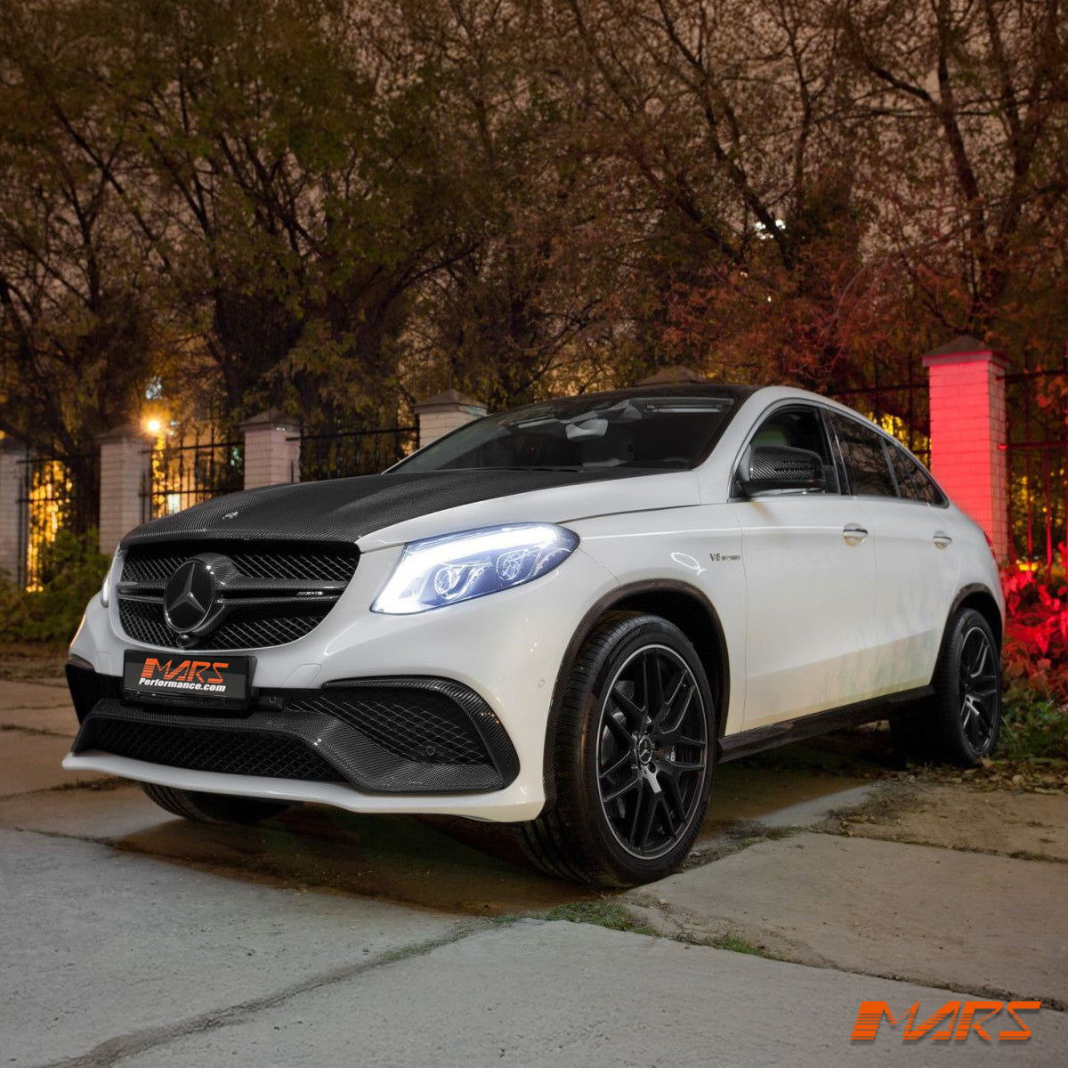 GLE63-W166-FB-TRIM-CBN-14.jpg