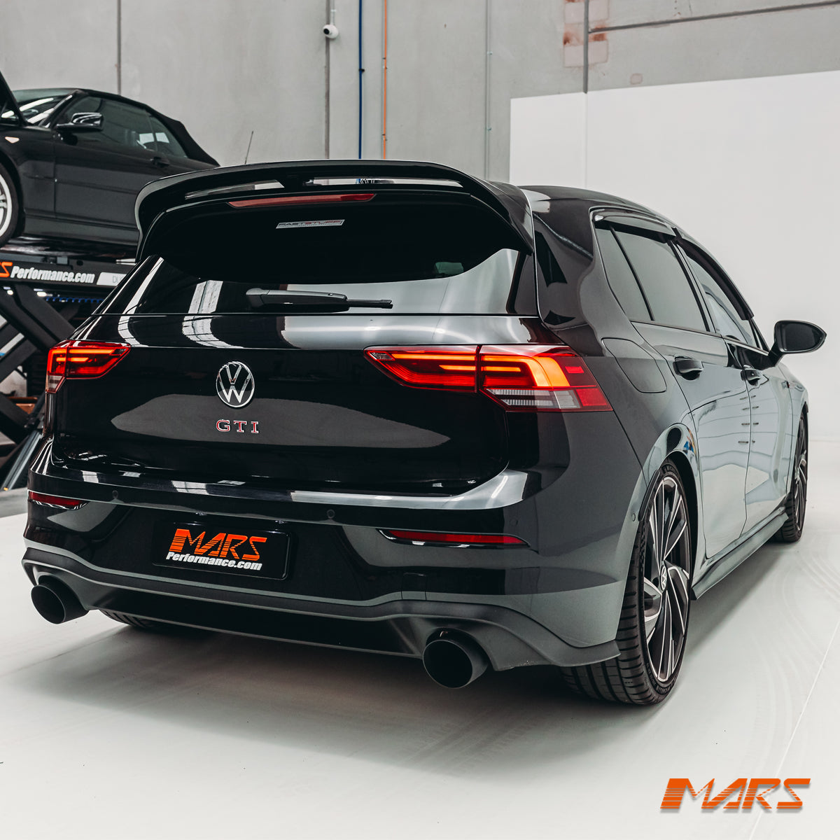 GOLF-8-GTIR-CS-RS-16.jpg
