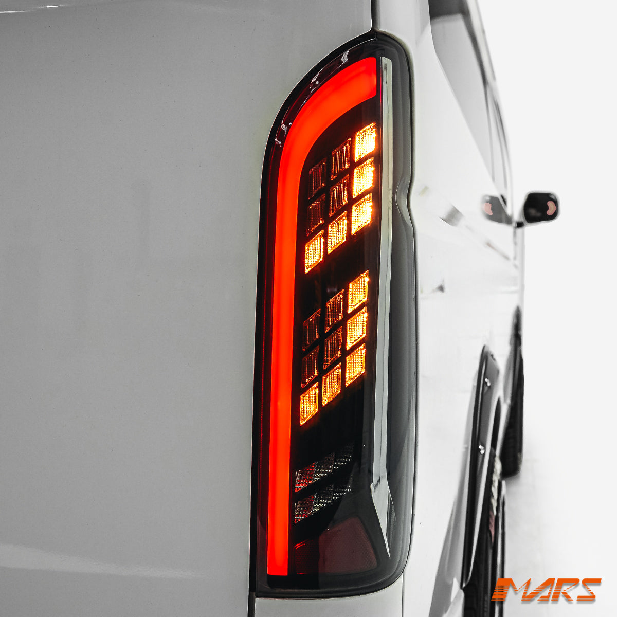 HIACE-05-QT-V1-S-TS-17.jpg