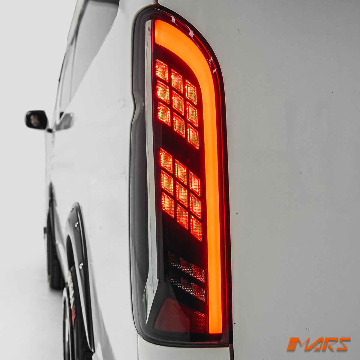 HIACE-05-QT-V1-S-TS-18.jpg
