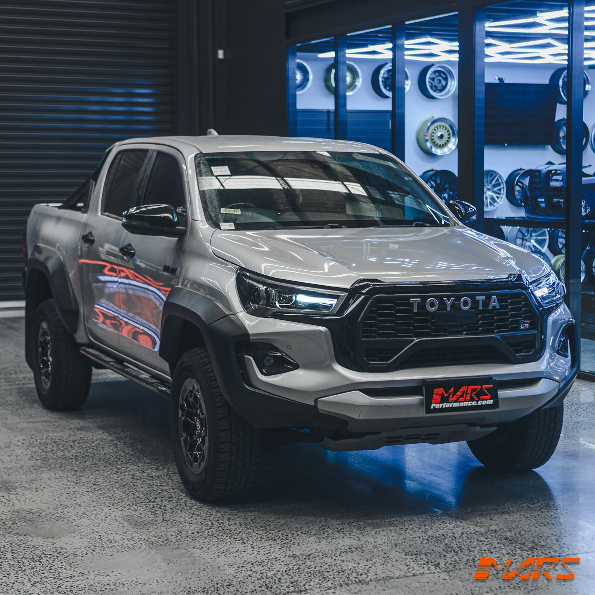 HILUX-20-OE-GHL-11-NS-11.jpg