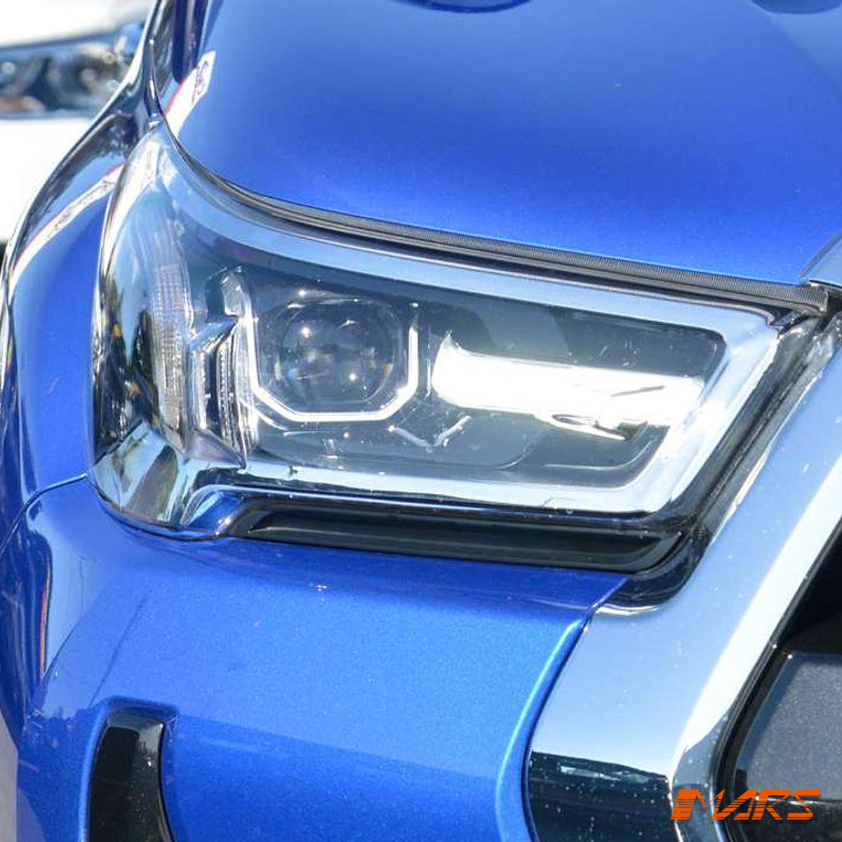 HILUX-20-OE-GHL-11-NS-R4-11.jpg