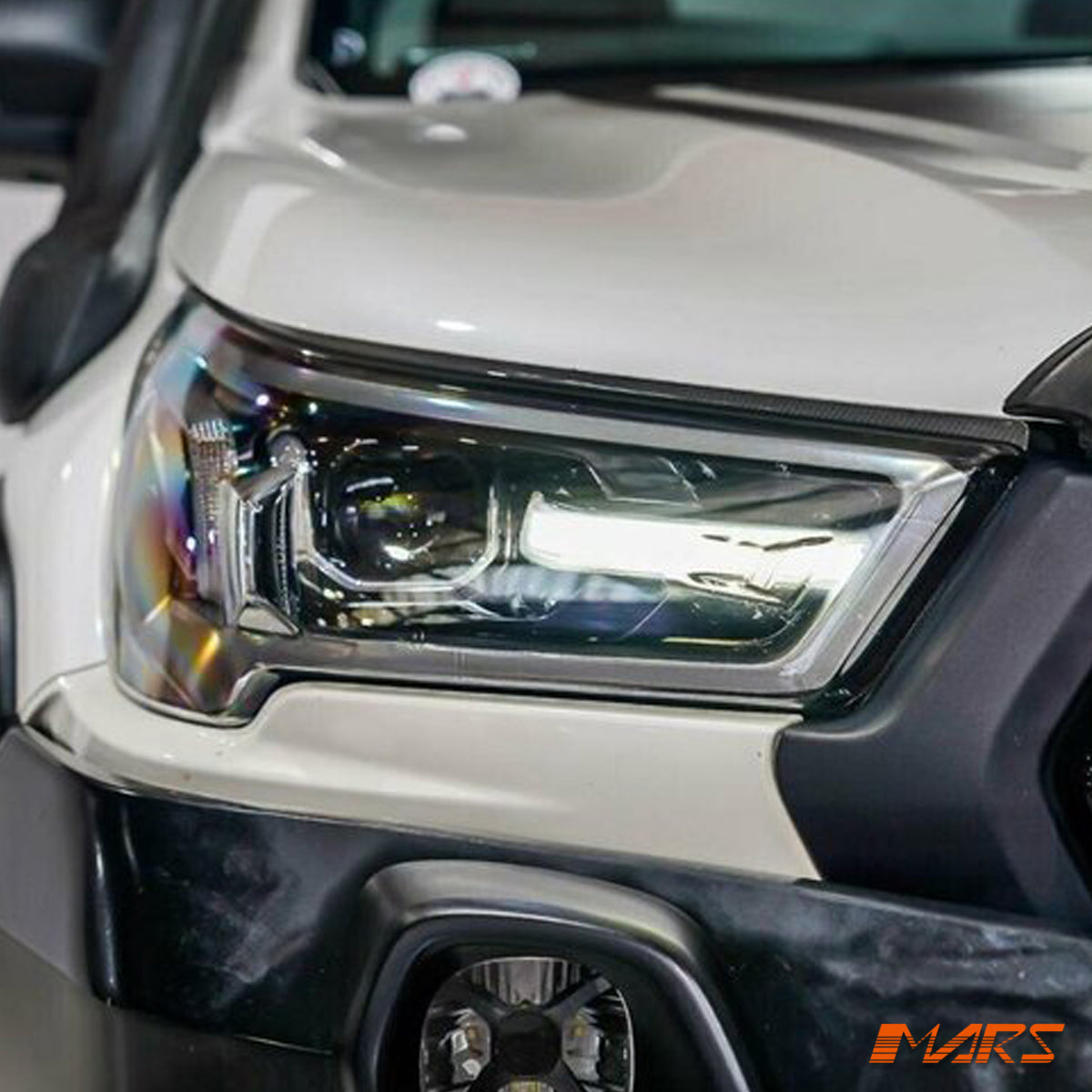 HILUX-20-OE-GHL-11-NS-R4-12.jpg