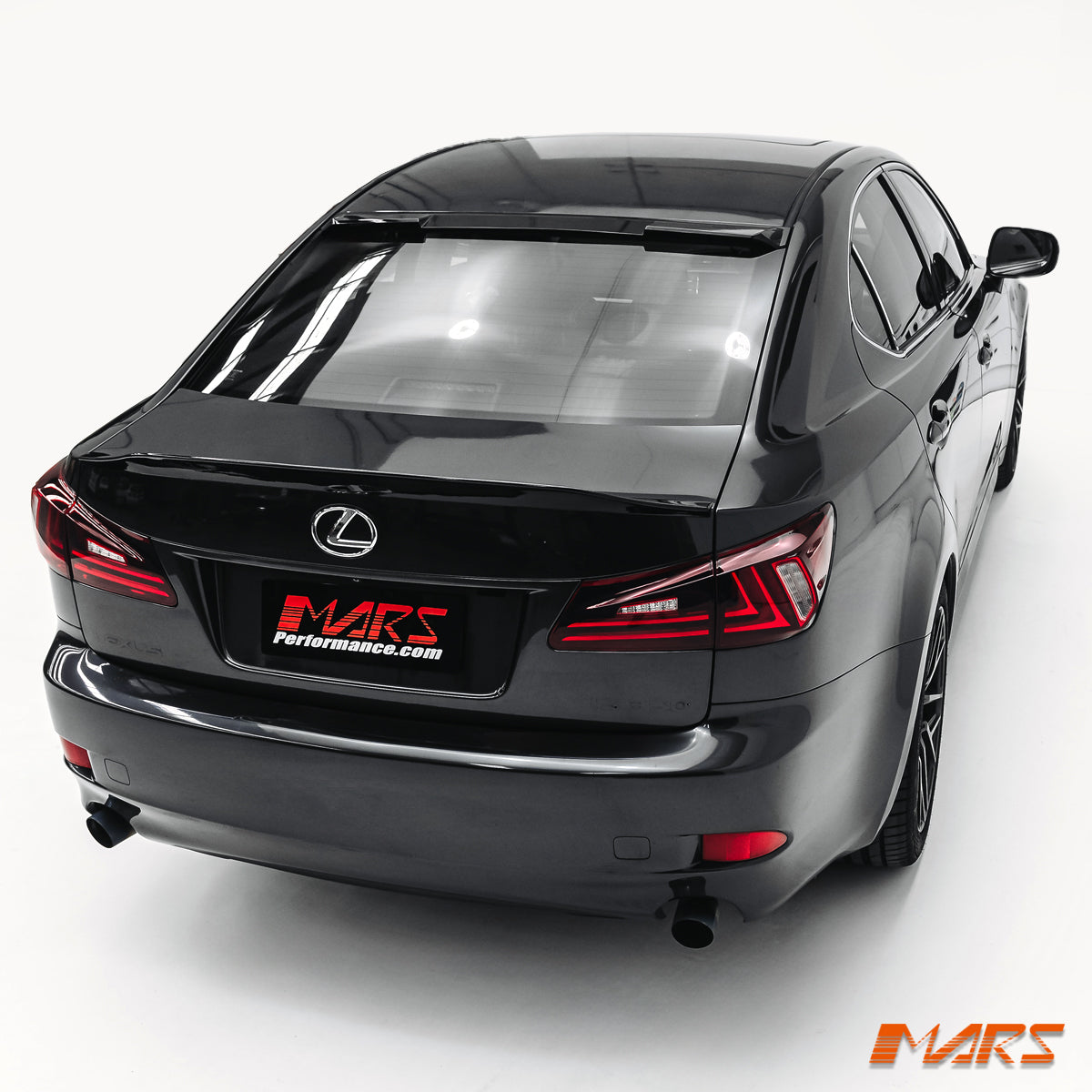 IS-XE20-06-RS-GB-AK-19.jpg