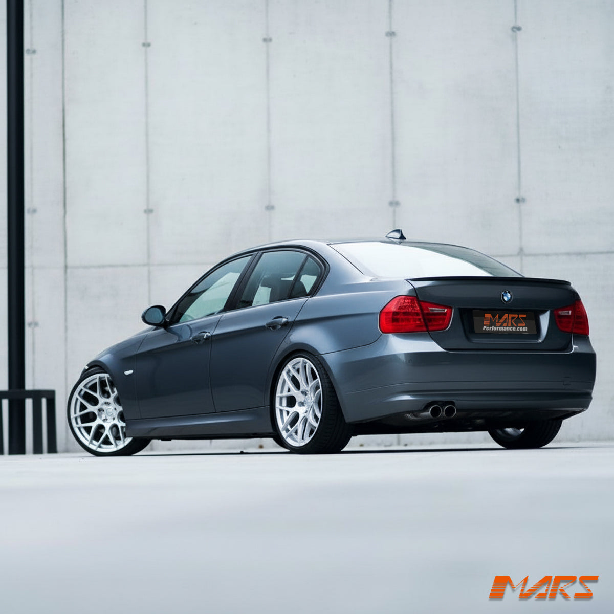 J3-19-120-E90-SF-4.jpg
