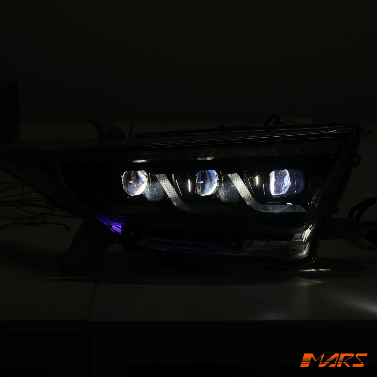 KLUGER-11-QH-SQ-B-NS-5.jpg