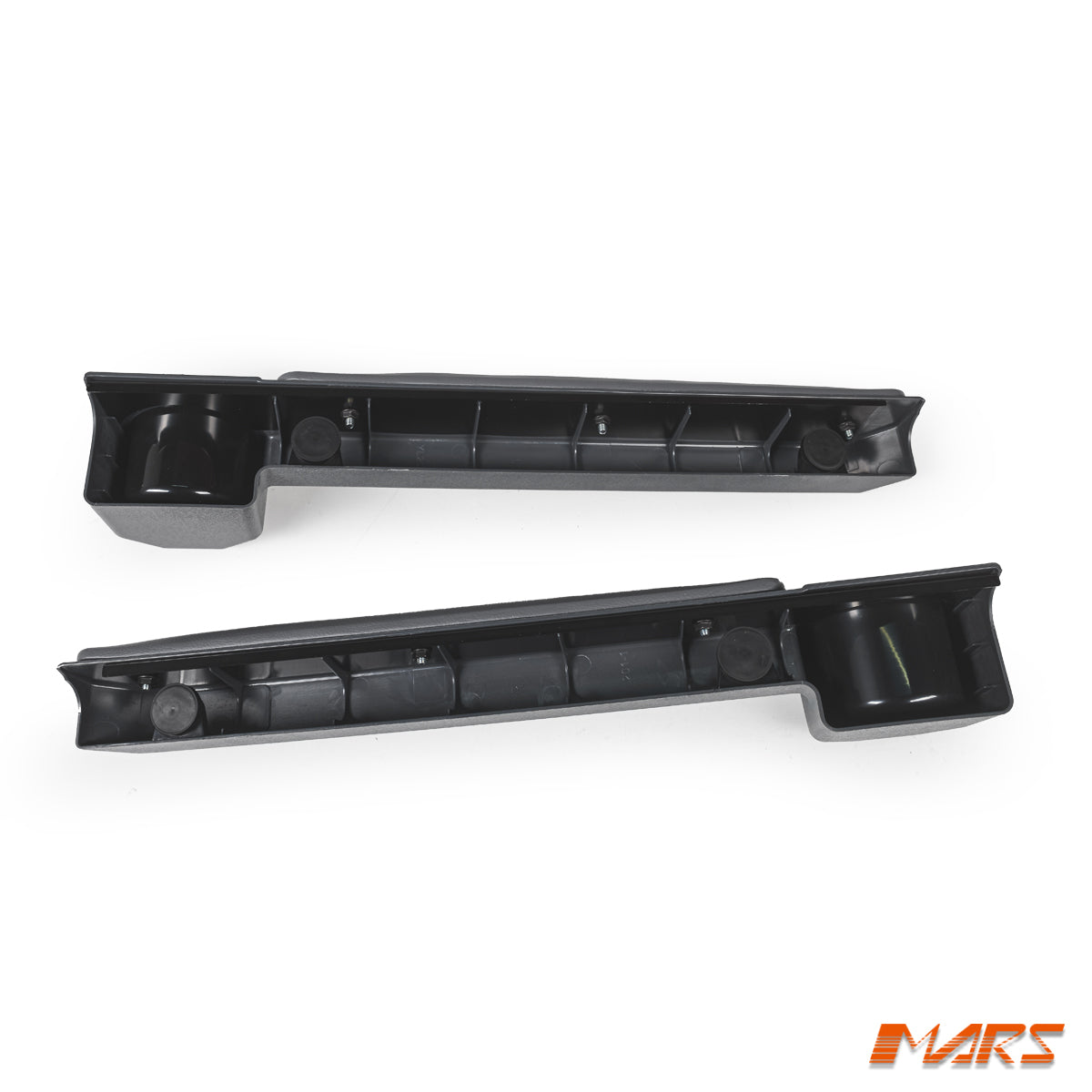 LC70-07-DOOR-ARM-GRY-5.jpg
