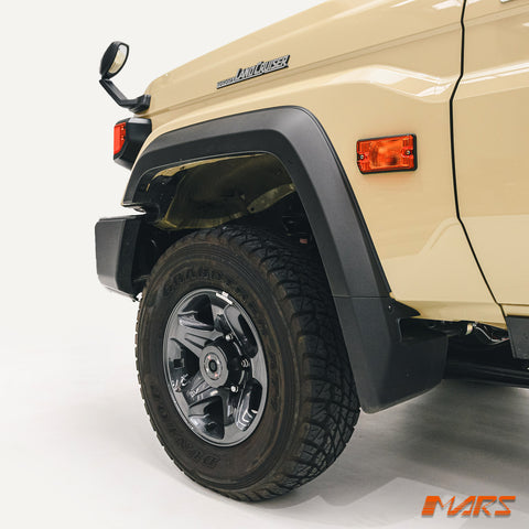 LC70-23-F-MUD-14.jpg