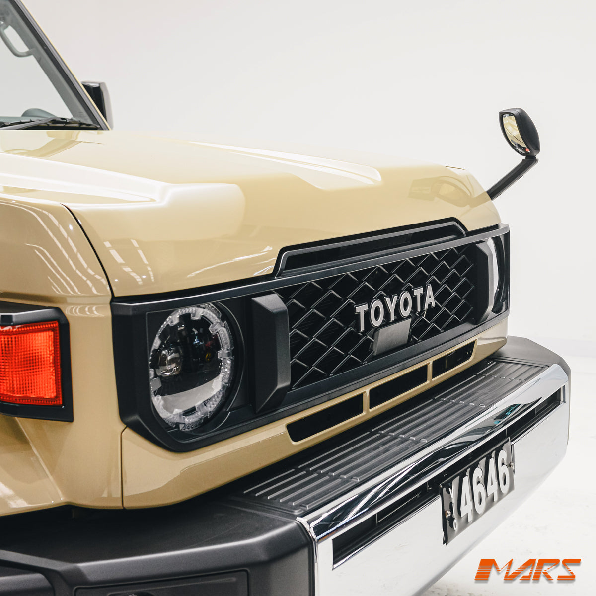 LC70-23-OE-FG-11.jpg
