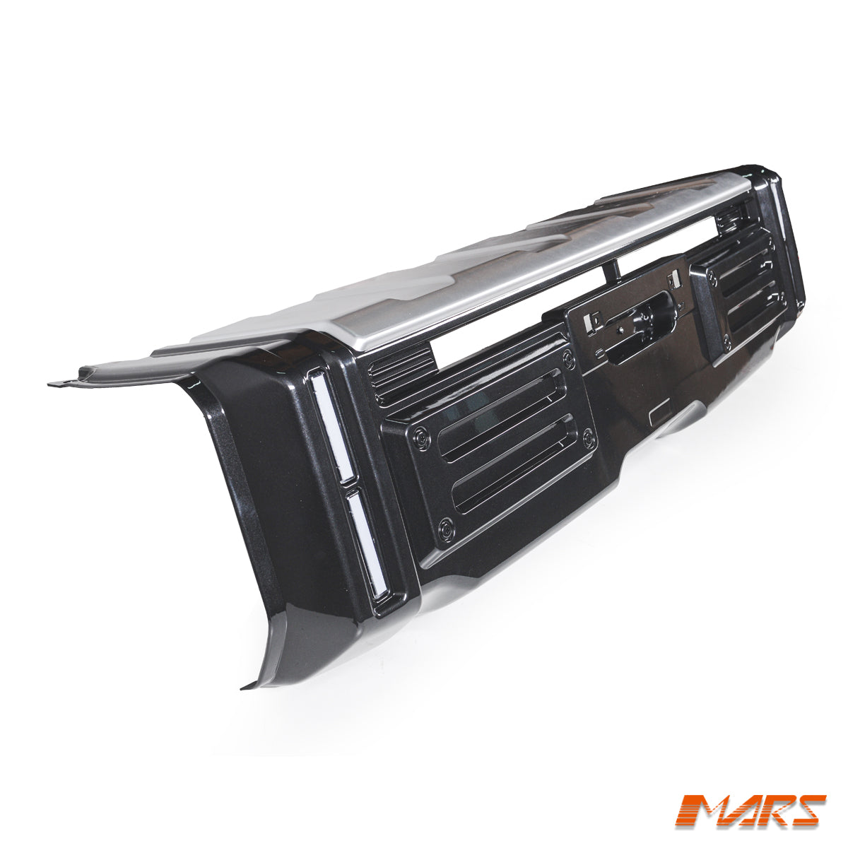 LC73-23-JAOS-FB-GARNISH-3.jpg