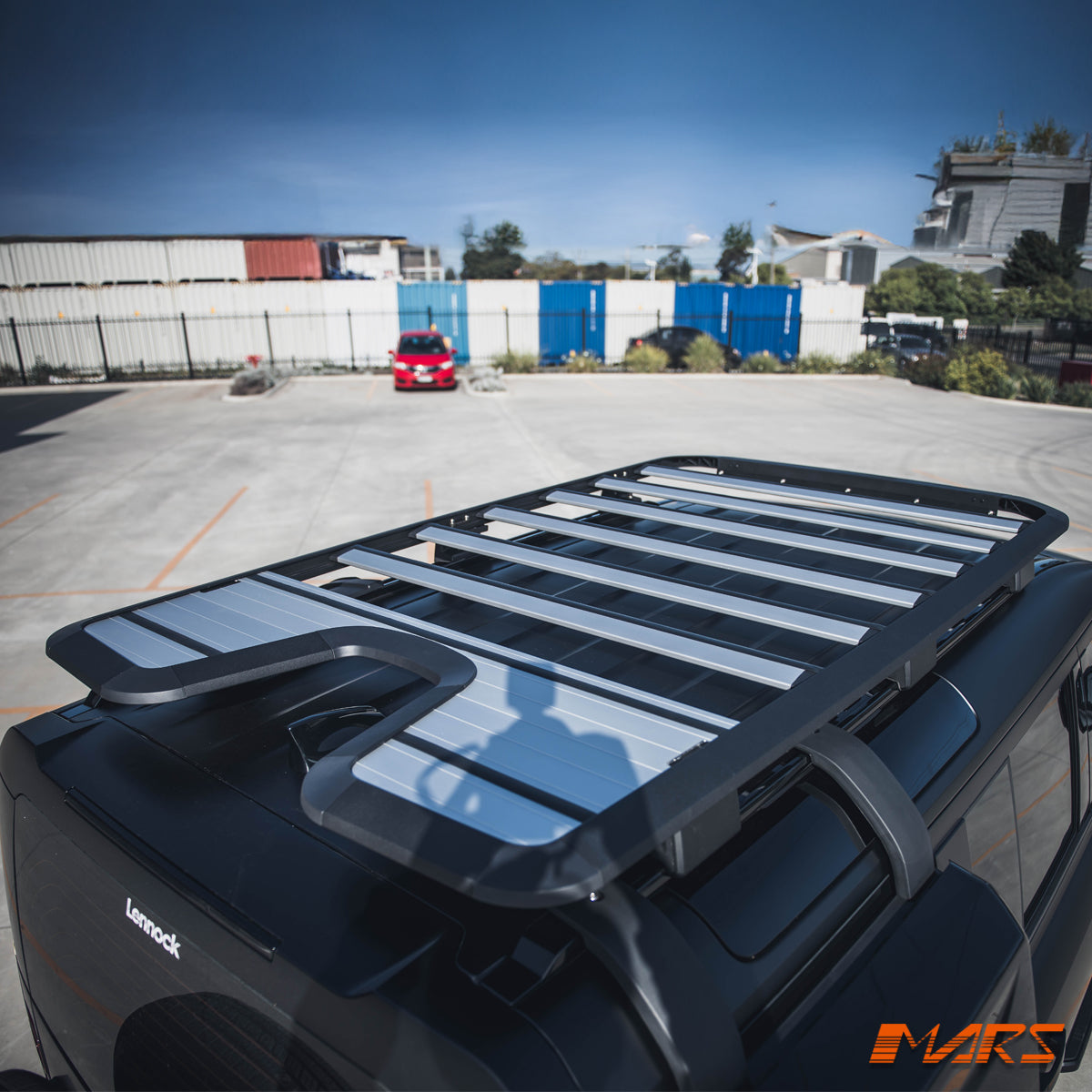 LRD-L663-110-ROOF-RACK-YK-15.jpg