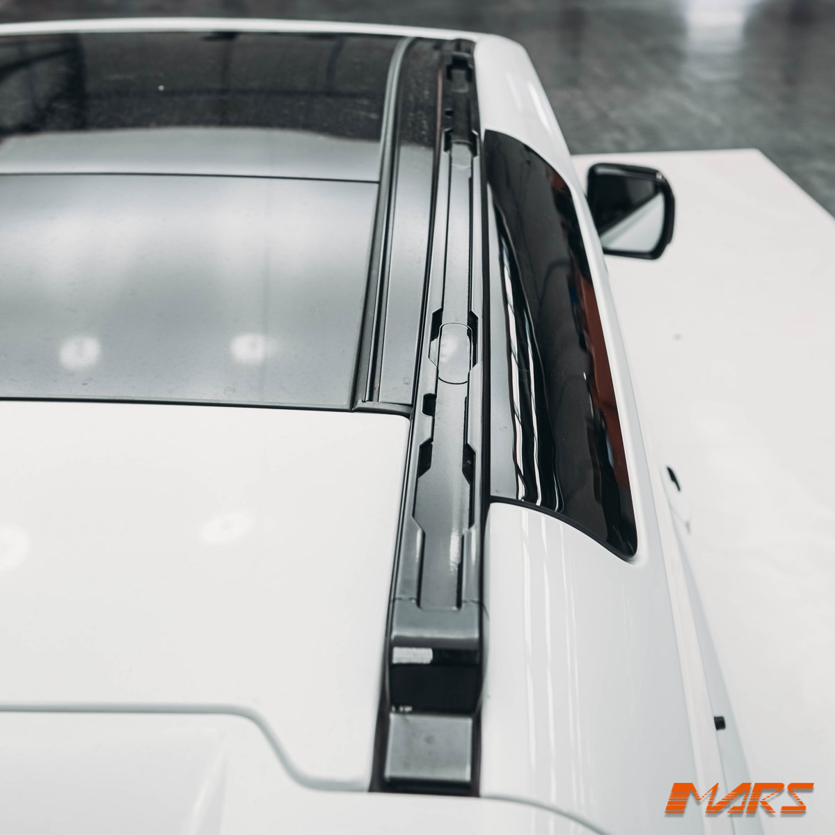 LRD-L663-90-RAIL-GB-YK-15.jpg