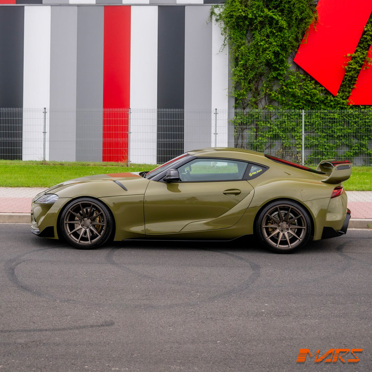 MP-MS-19-MBR-GR-SUPRA-13.jpg