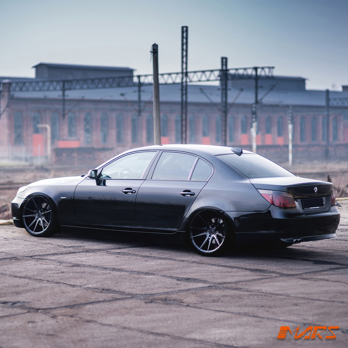 MP-RH-20-120-GBK-BMW-E60-16.jpg