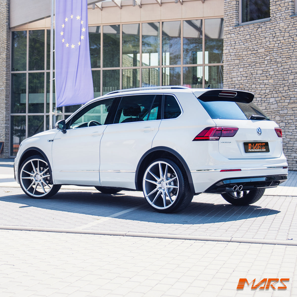 MP-RH-2290-112-SF-TIGUAN-17.jpg
