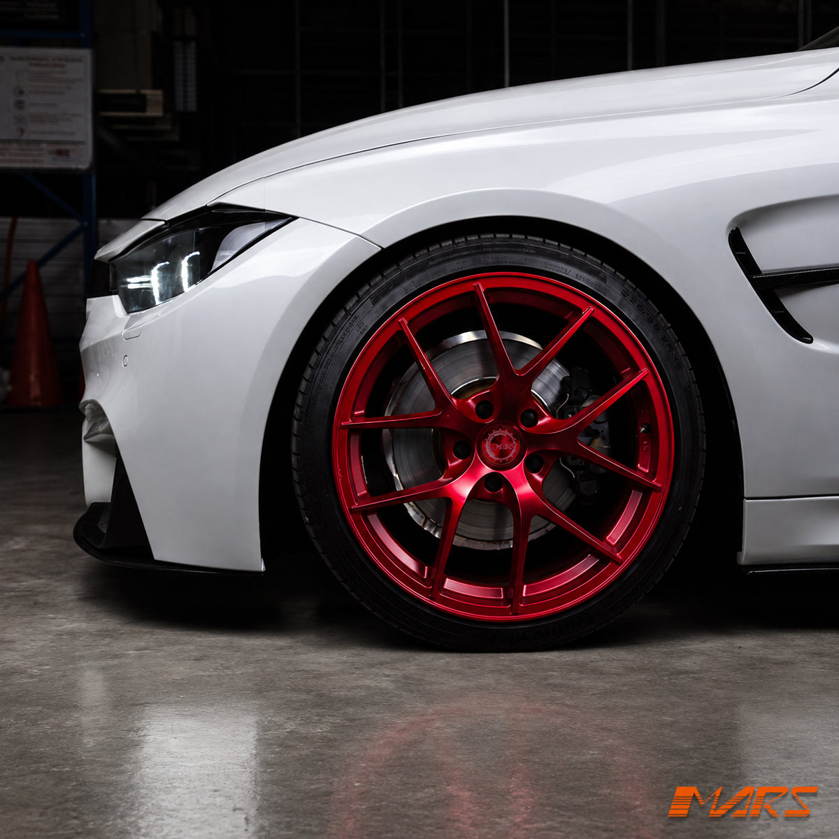 MP-RI-19-120-FR-BMW-F30-13.jpg