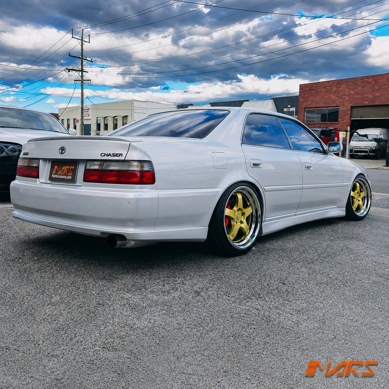 MP-S1-1810-GDL-CHASER-17.png