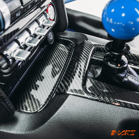 MUSTANG-FM-15-AUTO-SHIFT-CBN-12.jpg