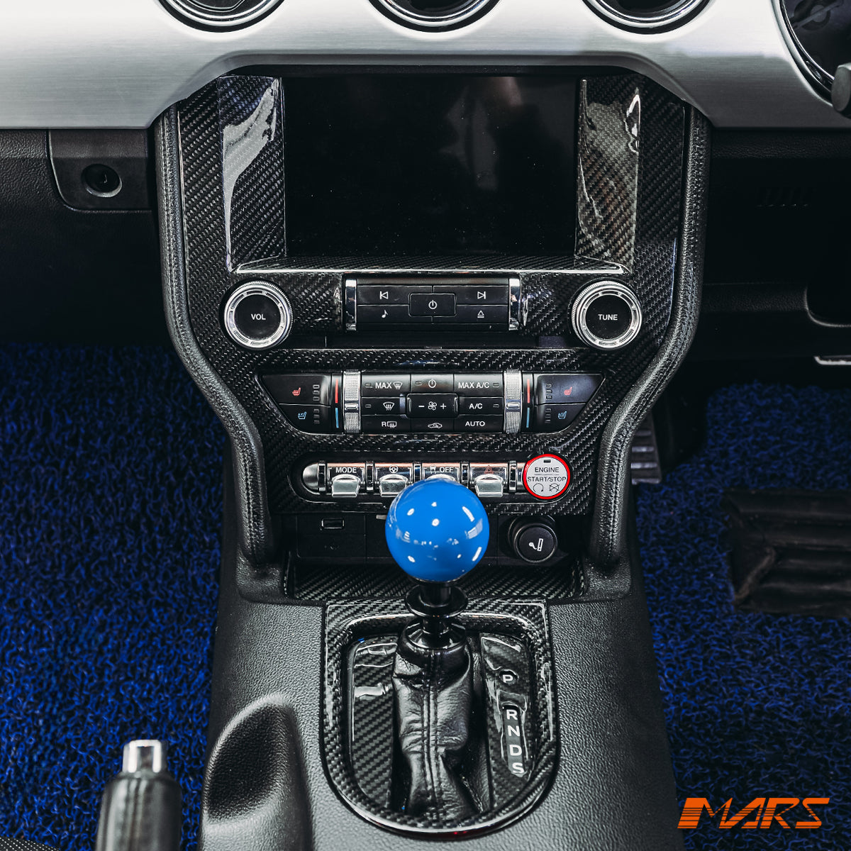 MUSTANG-FM-15-DASH-CBN-12.jpg