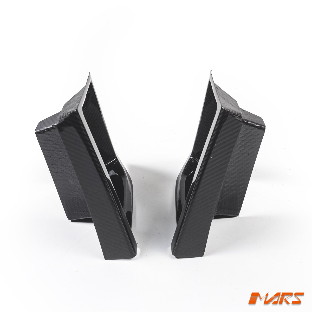MUSTANG-FO-24-DKH-FB-VENT-CBN-5.jpg