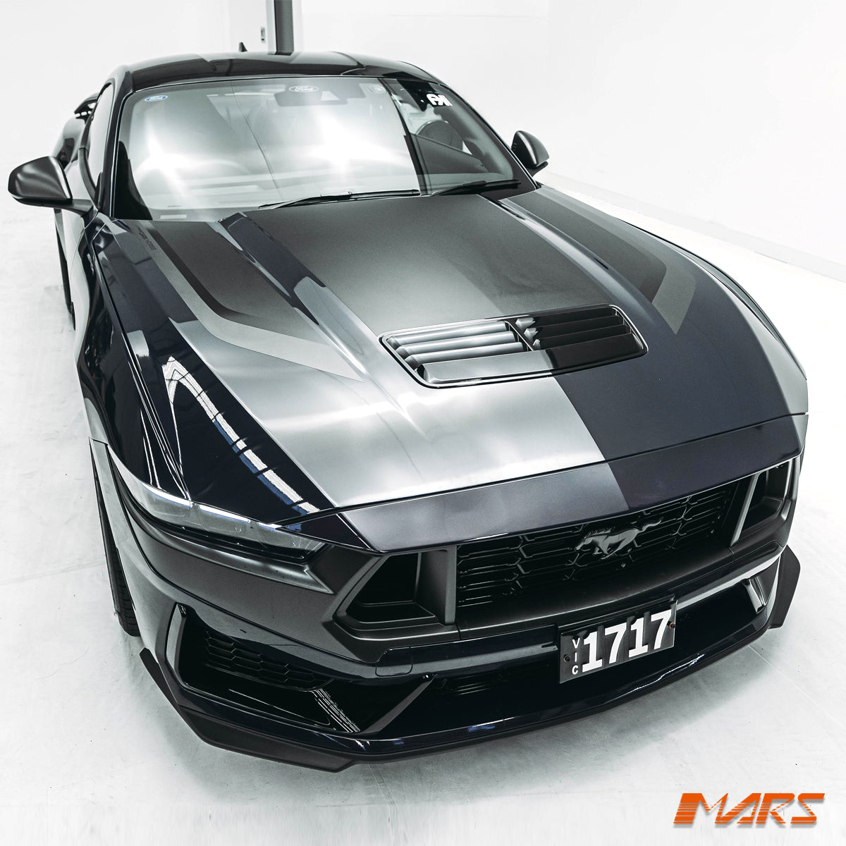 MUSTANG-FO-24-DKH-HD-VENT-GB-BF-13.jpg