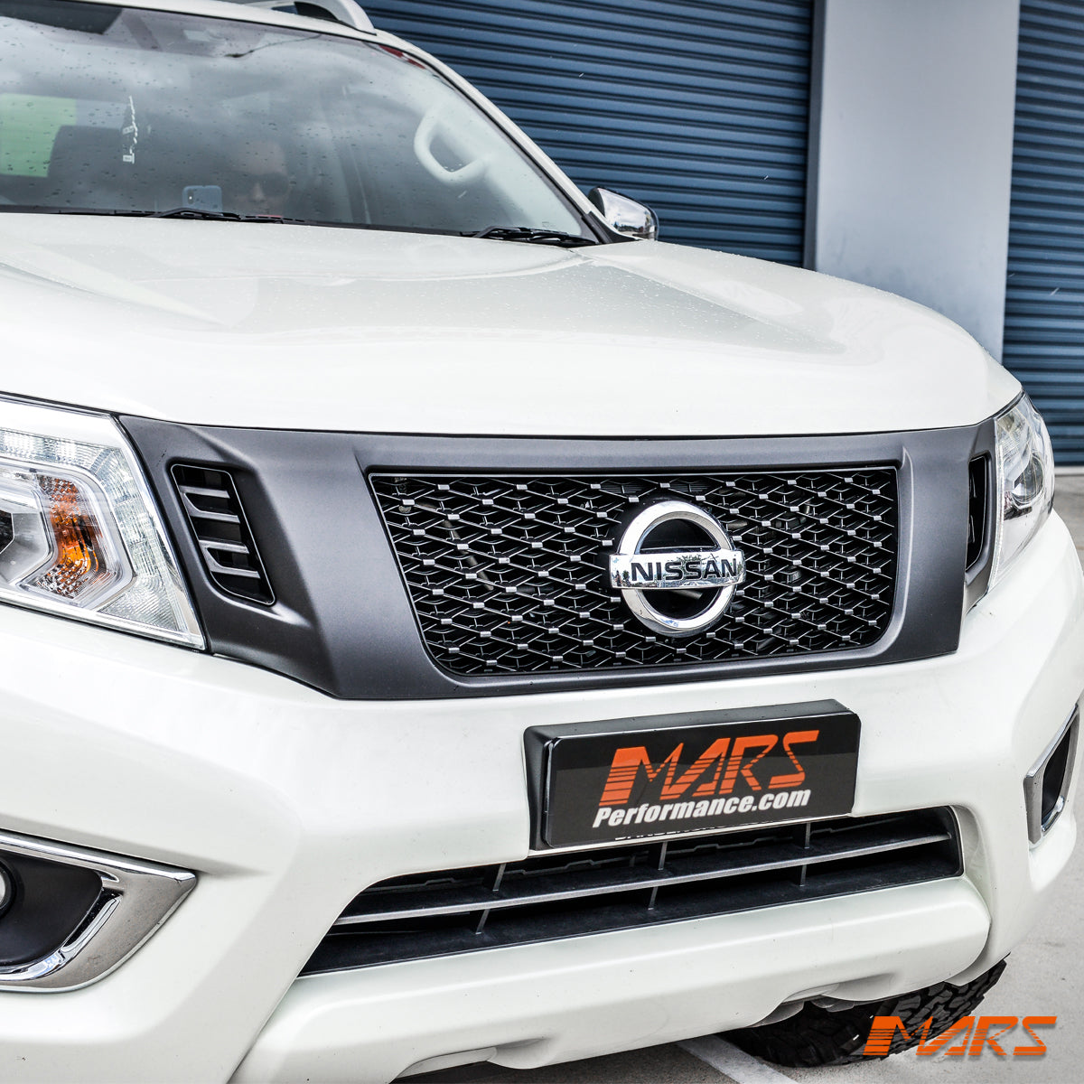 NAVARA-D23-S1-OE-FG-MB-HMT-15.jpg
