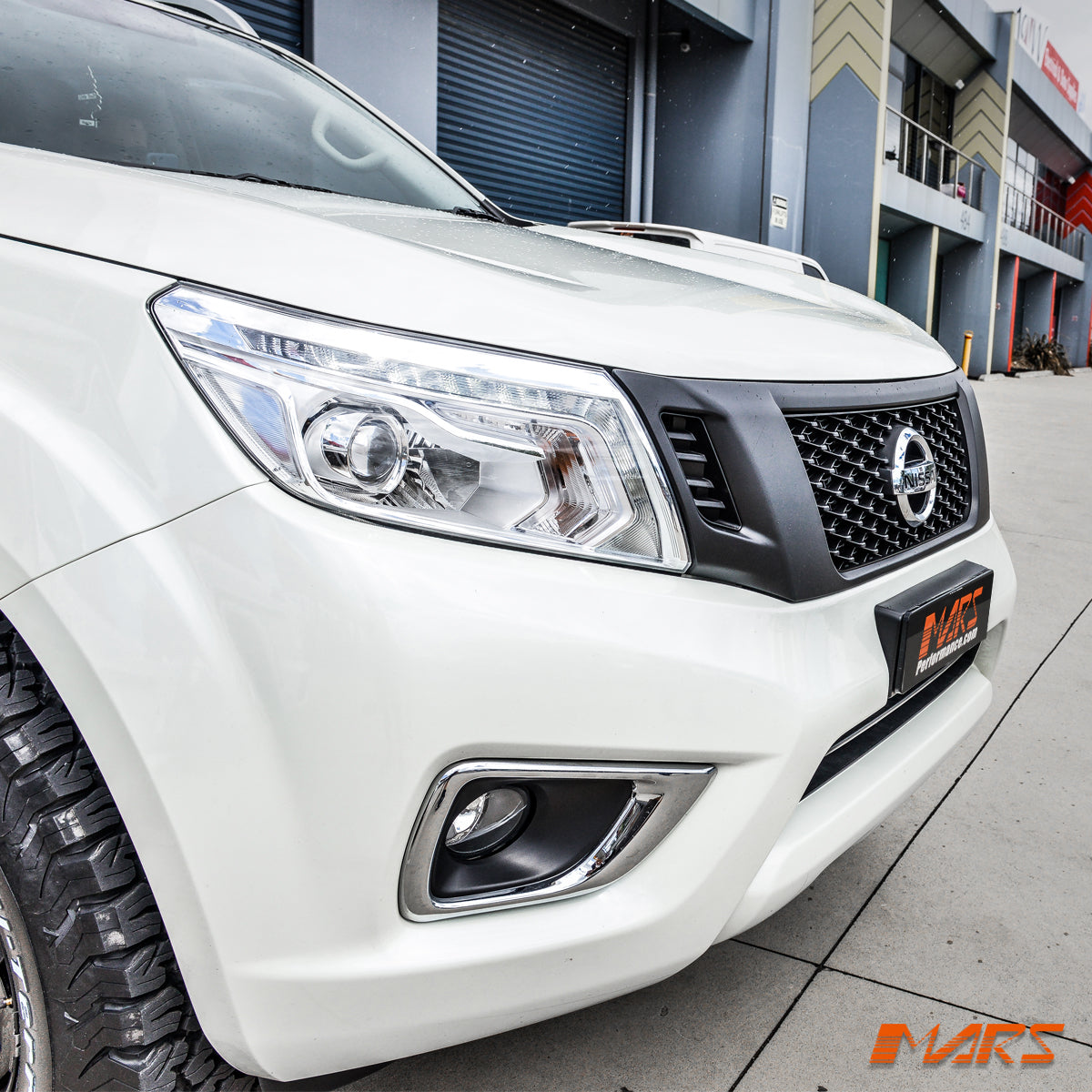 NAVARA-D23-S1-OE-FG-MB-HMT-16.jpg