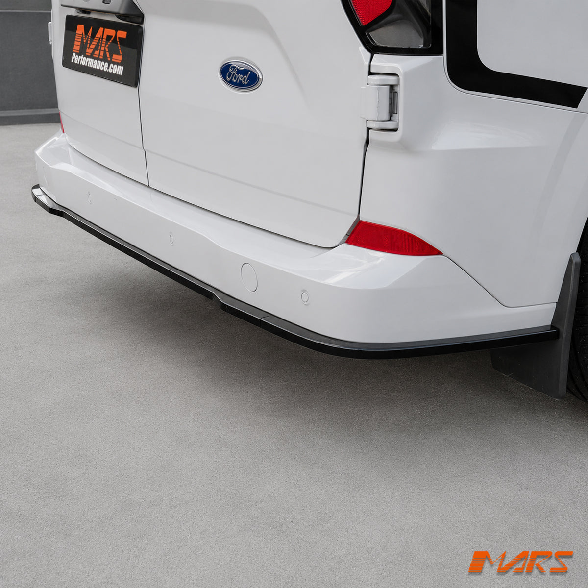 TRANSIT-CUSTOM-AV-23-RBL-GB-YK-11.jpg