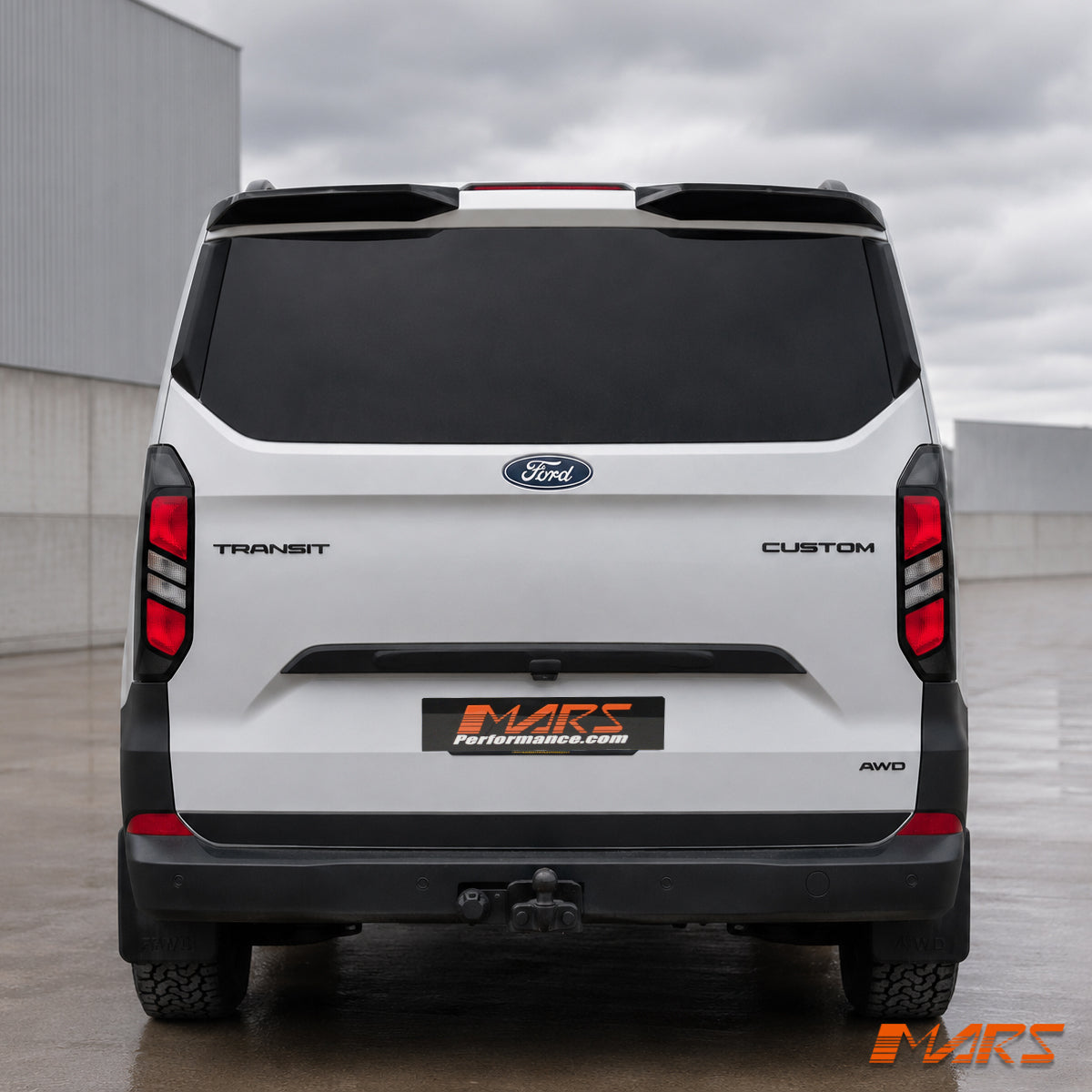 TRANSIT-CUSTOM-AV-23-TS-SG-YK-11.jpg