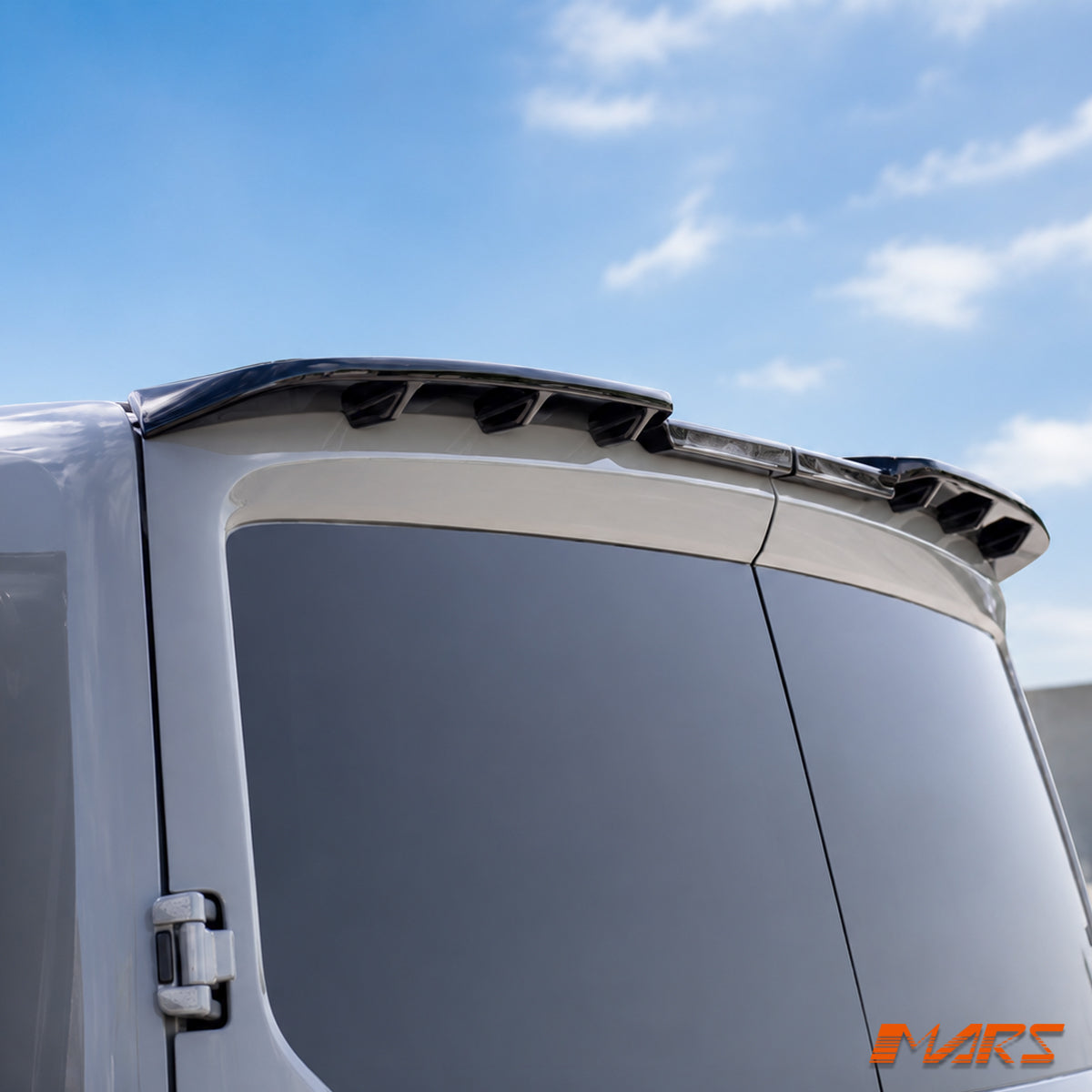 TRANSIT-CUSTOM-AV-23-TS-TWIN-GB-YK-14.jpg