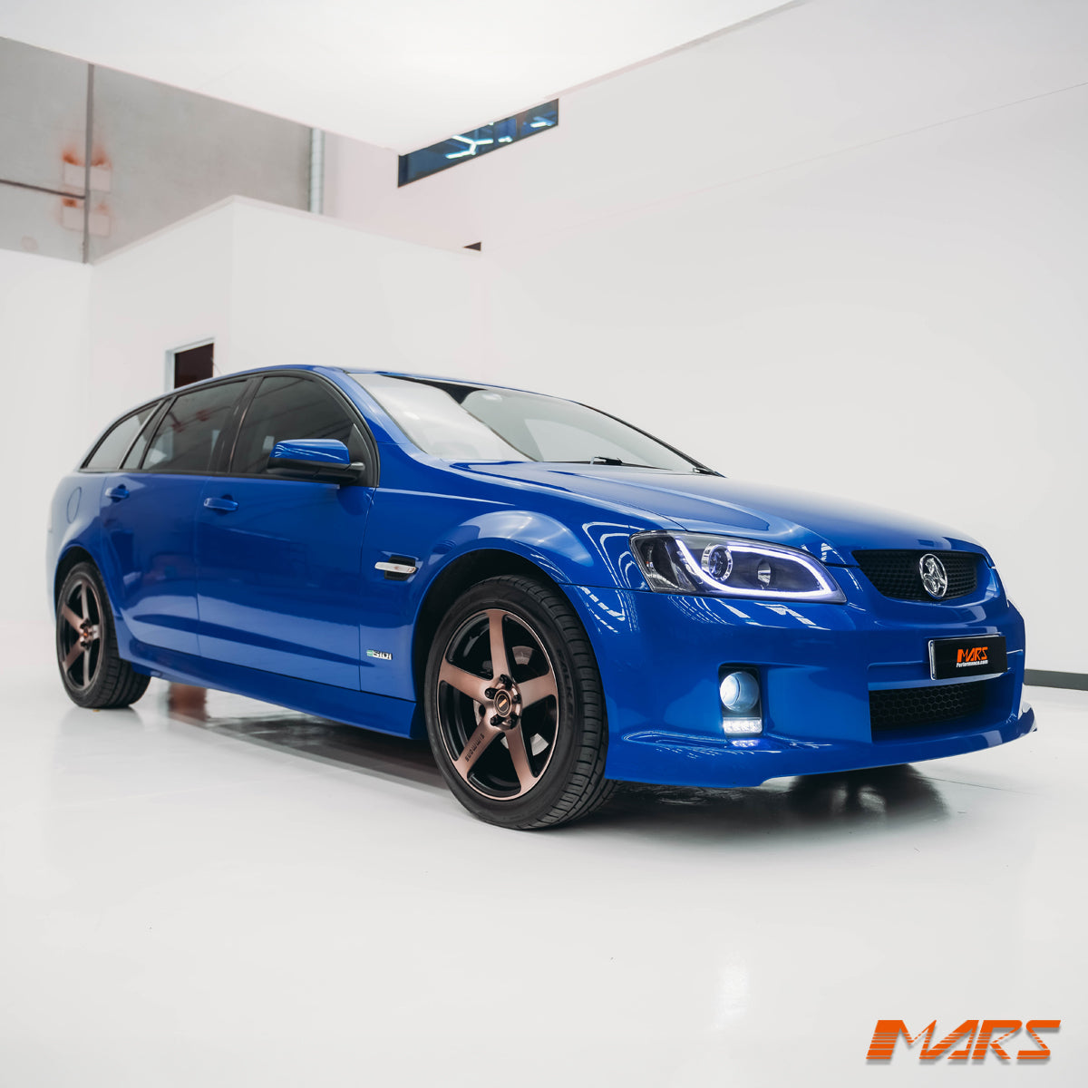 Black 3D DRL LED Projector Head Lights for Holden Commodore & HSV VE Series 1 2006-2009