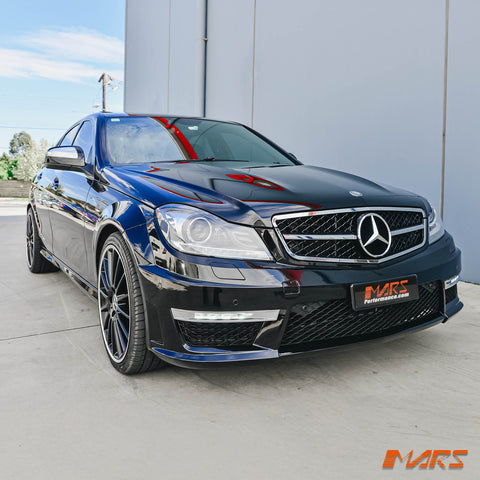 W204-S2-11-C63-FB-DRL-11.jpg