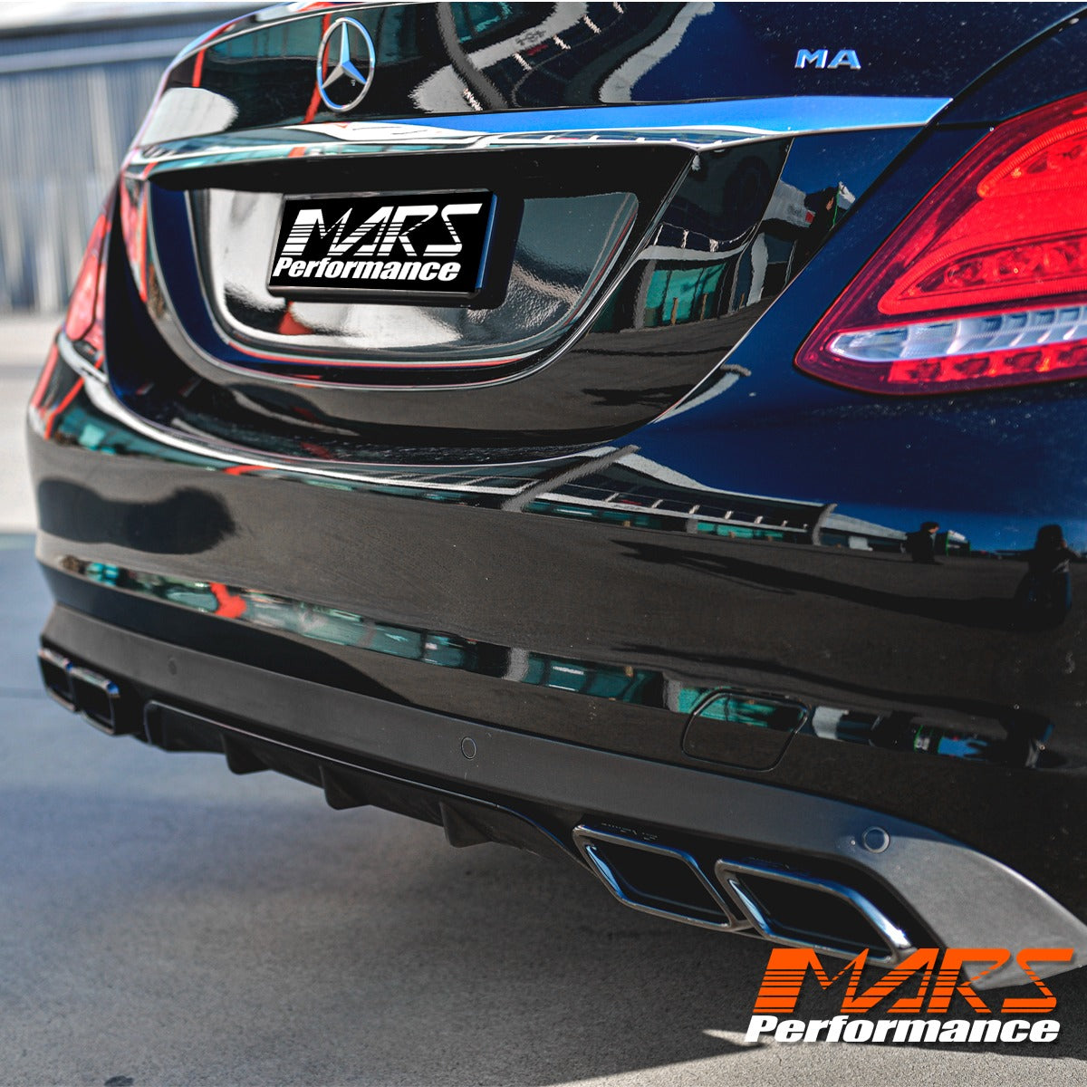 AMG C63 Style Rear Bumper bar Diffuser BodyKit for Mercedes-Benz C-Cla ...