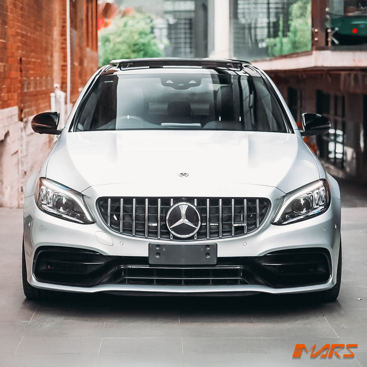 W205-C63-FB-BF-12.jpg